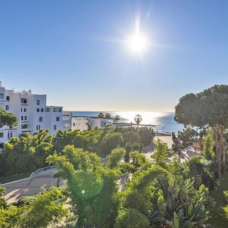 Modern Apartment - 2 Bedrooms, Beachside - Puerto Banus Marbella Exterior photo